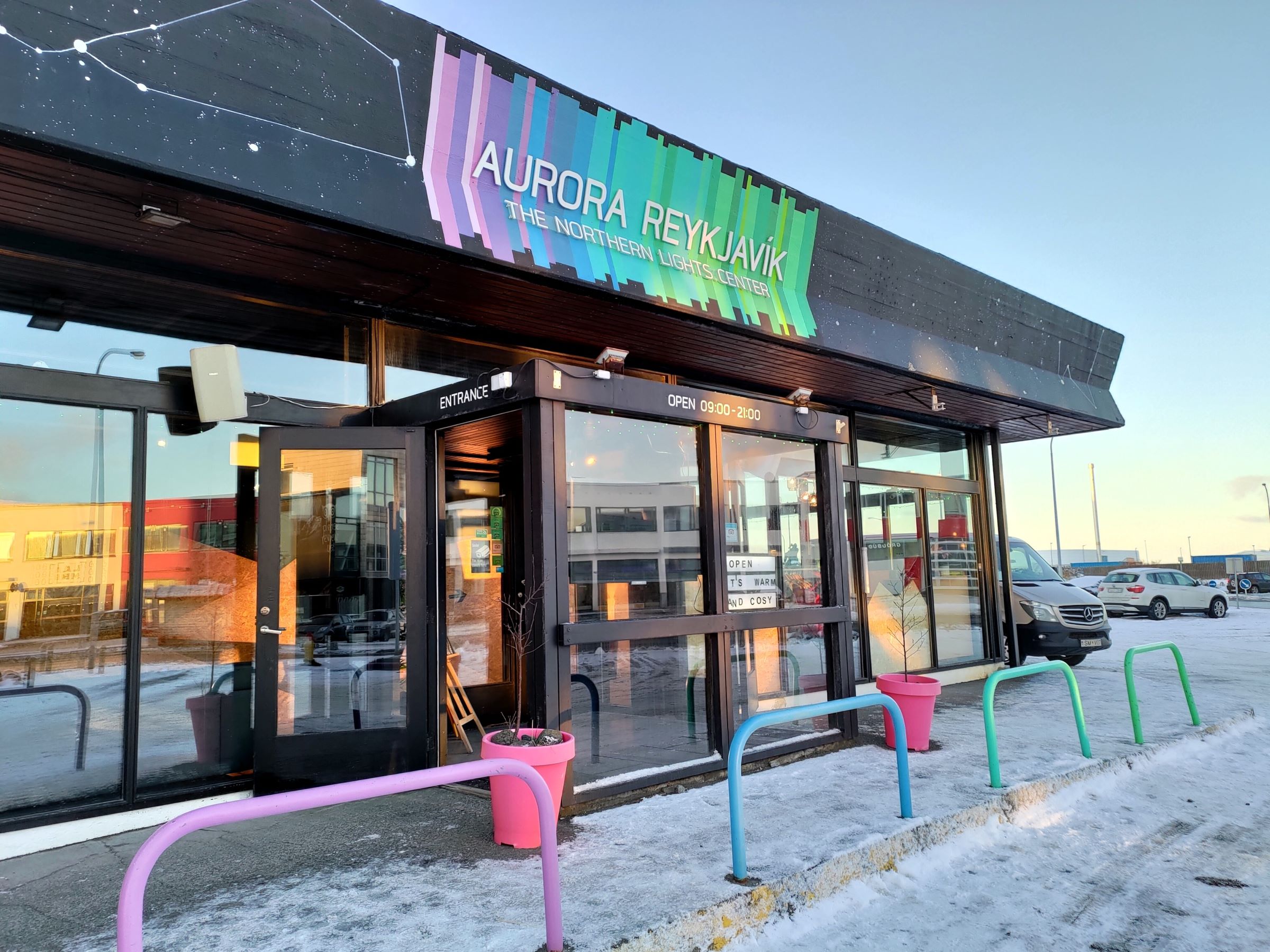 🌌 The Ultimate Guide to Aurora Reykjavík – The Northern Lights Center: Where Science, Story & Sky Converge — and Why Hótel Reykjavík Saga Is Your Perfect Downtown Base