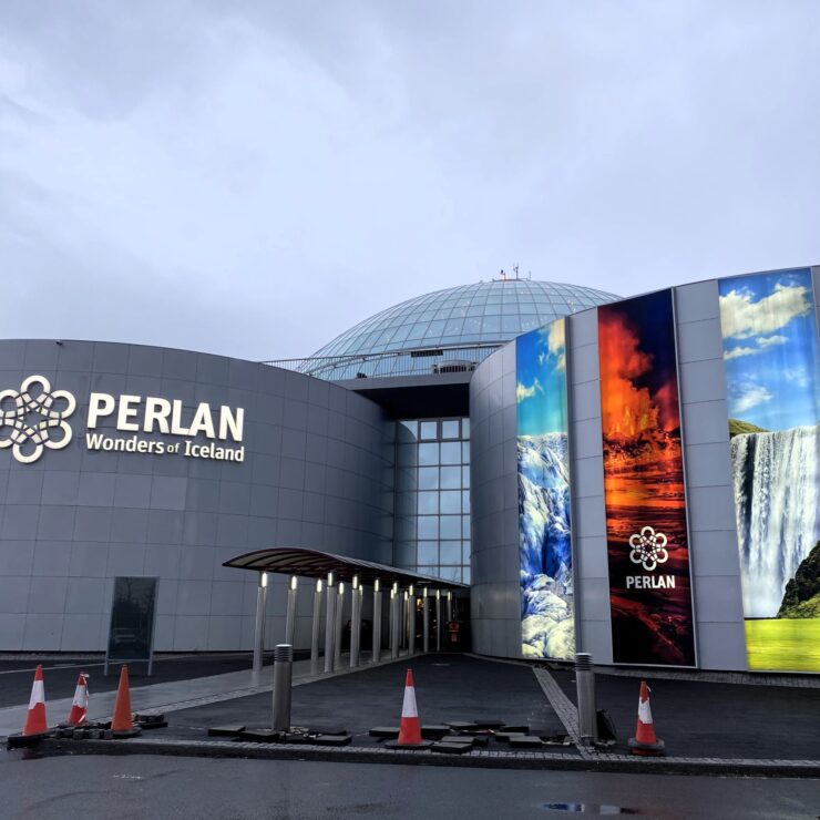 🌍 The Ultimate Reykjavík Skyline Experience: Perlan (The Pearl) — A Modern Icon & Why Hótel Reykjavík Saga Is Your Perfect City-Center Base