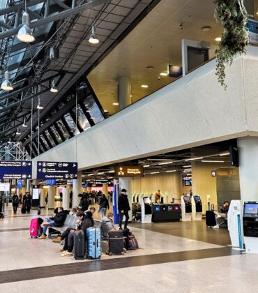 The Ultimate Traveler’s Guide: Getting to & from Reykjavík Domestic Airport (RKV) — and Why Hótel Reykjavík Saga Is Your Smartest Stay Choice